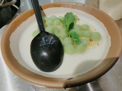 青团冰豆腐花-郭铁柱·泥炉老火锅(江北龙湖天街店)