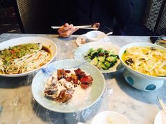 -雀蓝川菜(奥体广场店)