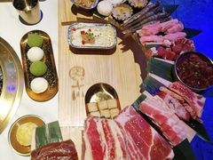 烤肉十三天梯-聚十三烤肉博物馆(魔都首店)