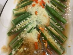 -丁里羊肉小镇(天鹅湖总店)