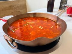 -毛辣果·贵州红酸汤牛肉火锅(西单店)