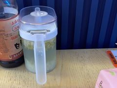 -狼狼一碗螺蛳粉·24小时营业