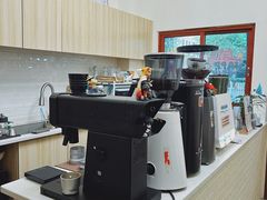 -SAFARI COFFEE