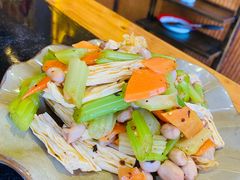 -老田家铁锅炖(延庆店)