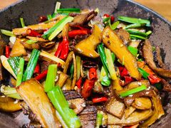 包烧野生牛肝菌-云海肴·汽锅鸡·云南菜(天山百盛优客店)