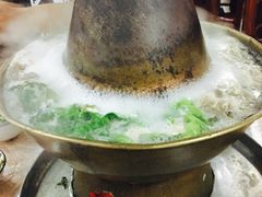 -鑫龙火锅城(嘉汇广场店)