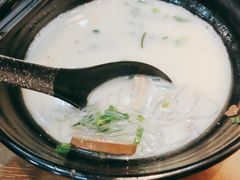 -鸭小妹鸭血粉丝(老门东店)