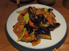 -雪乡阁东北农家菜(颛桥约好休闲街店)