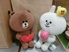 -LINE FRIENDS Garosu-gil Flagship Store