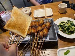 面包片-管氏翅吧(国展店)