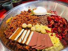 -谭鸭血老火锅(远大购物广场店)