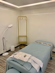 -AiCure 埃可儿·韩国医学皮肤管理