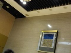 -凡灵哥达港式茶餐厅(海上海弘基休闲广场店)