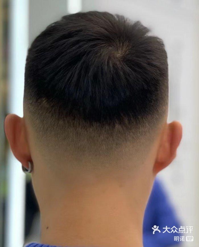 渐变短发-大众点评