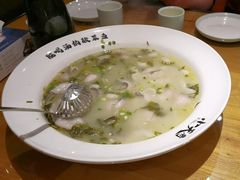 -严记小天府酸菜鱼(西四路店)