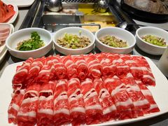 -海底捞火锅(新松江路生日主题店)