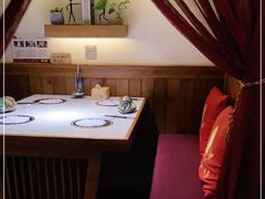 卡座-一叶一世界•素食餐厅(环球中心店)
