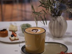 -潮一不贰·法式甜品·生日蛋糕·西式简餐(外滩店)