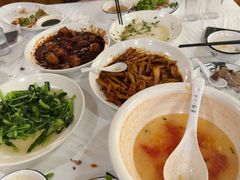 -小六农家乐(崇明西沙湿地店)