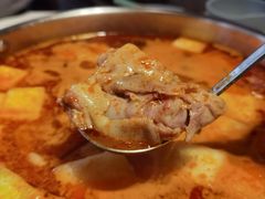 酸汤猪手火锅-小街猪手(团结湖店)