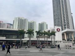 -东荟城名店仓