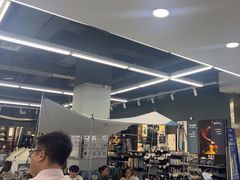 -迪卡侬(高新万达店)