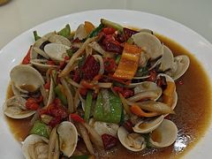 -覃记海鲜美食餐厅