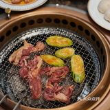 让我念念不忘的是这里的蘸料蒜蓉酱和️果酱