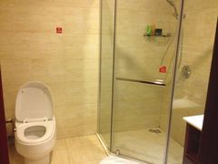 -屋顶顶城市·江景酒店-客房部