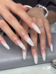 -美画轻奢美甲美睫