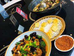 -黔蘑菇四季餐厅(观山湖店)