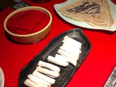-二荆条·蜀鲜汇城市森林火锅