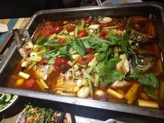 -琥珀老六龙虾(四里河店)