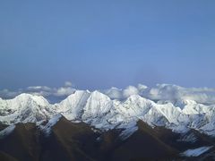 -贡嘎雪山