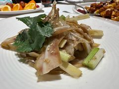 -尘香•传统川菜(创汇首座店)