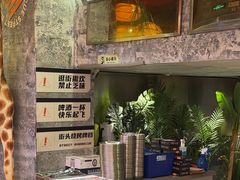 -神府路壹号·海鲜烧烤·砂锅粥·锅物(三坊七巷店)