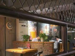 -管氏翅吧(甘家口店)