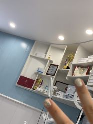 -蕾特恩专业祛痘·皮肤管理