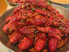 -巴厘龙虾·榜首油焖大虾(音乐学院·沿江酒馆店)