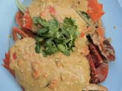 -东海岸人工湖美食村