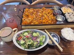 -炸鸡情侣韩式料理(中央大街店)