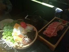 -湊湊火锅·茶憩(新中关购物中心店)