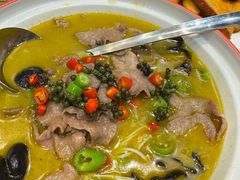 -胡记饭店(保工街店)