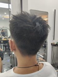 -藤野造型烫染·漂发