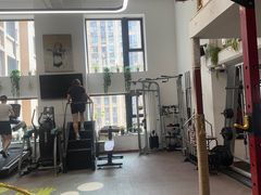 -悦耐私教健身馆(保利中心店)