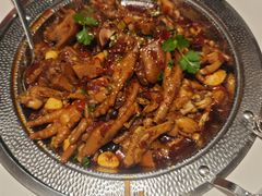 -何师傅美蛙鱼头(汉街店)