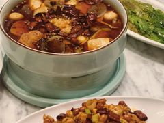 -渝信川菜 · 川味家常菜(财富购物中心店)