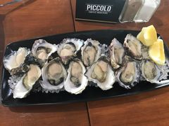 -12 Rocks Beach Bar Cafe