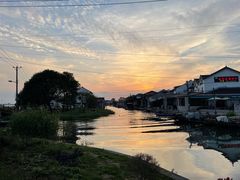 -七的湖·晚芳亭·阳澄湖农家菜·大闸蟹(莲花岛店)