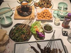 -嗨辣小聚·盘锦河蟹·海鲜烧烤龙虾(盘锦十年好店)